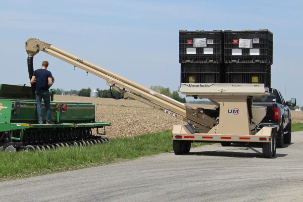 Unverferth | Seed Pro Bulk Box Tender | Model 210 - 2 Seed Boxes