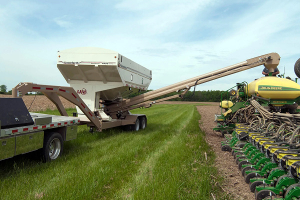 Unverferth | Seed Runner Bulk Tender | Model 4955DXL
