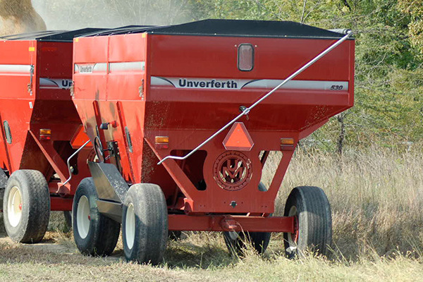 Unverferth | Grain Handling | 30-Series Grain Wagons