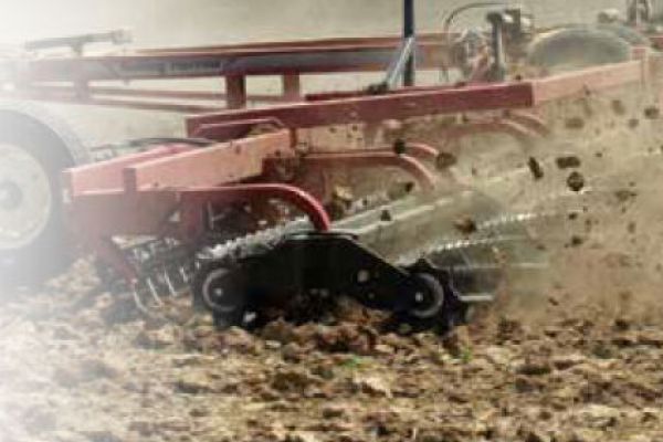 CroppedImage600400-UnverferthRollingHarrowSoilCond.jpg